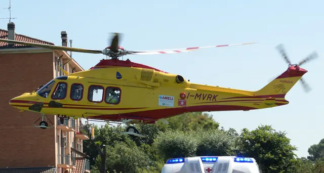 Congestione in piscina,gravissimo 13enne