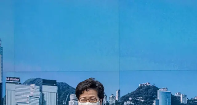 Hong Kong, Cina vara stretta sicurezza