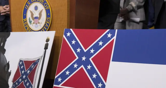 Razzismo: svolta in Mississippi, via storica bandiera