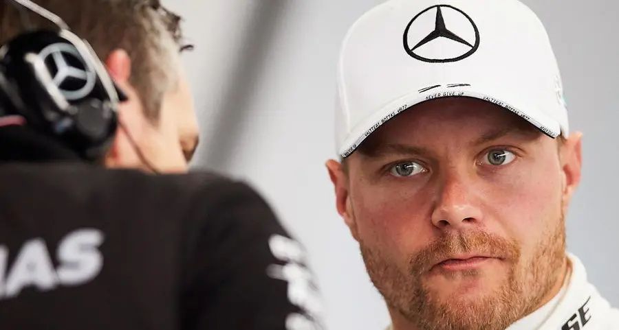 La prima pole è di Bottas, che delusione per le Rosse