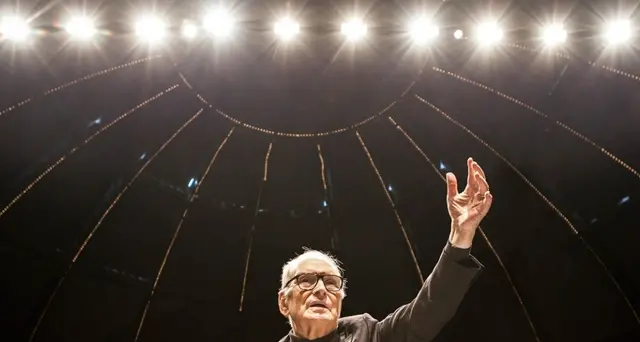 Addio al premio Oscar Morricone, \"la musica\" del cinema