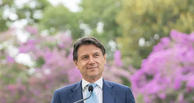 Conte, Olanda contribuisca a soluzione Ue rapida