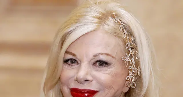 Sandra Milo e De Laurentiis 'Legend Award' a Ischia
