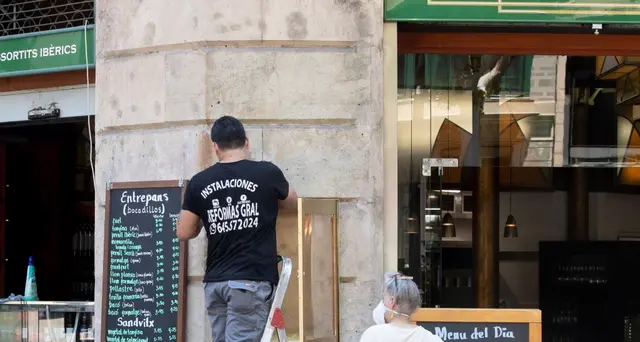 La Catalogna ordina il lockdown in otto comuni
