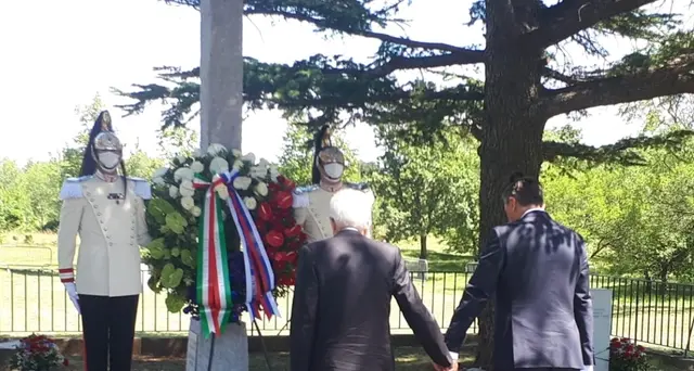 Mattarella e Pahor insieme alla foiba di Basovizza