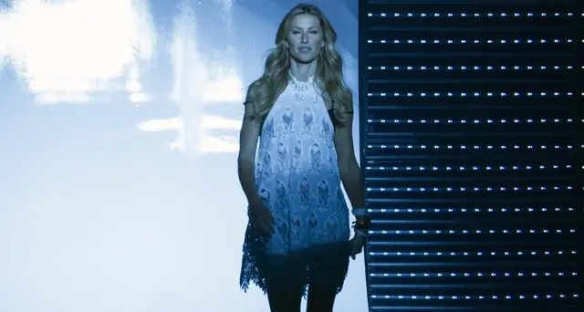Gisele, iconica modella brasiliana, compie 40 anni