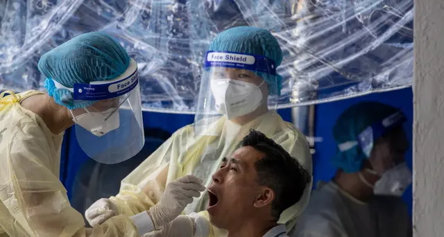 Record di contagi a Hong Kong, 'situazione critica'