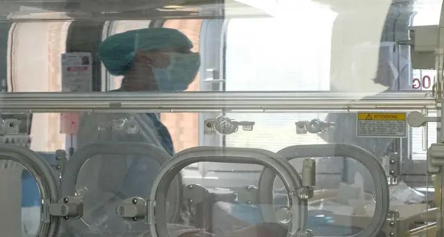 Neonato abbandonato in chiesa a Bari