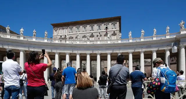 Vaticano a parrocchie, via tariffe per le Messe