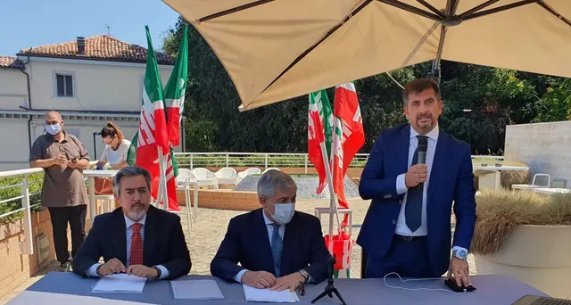 Vertice Ue: Tajani,pronti a collaborare per piano riforme