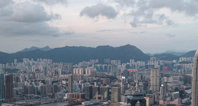 Cina valuta la bocciatura dei visti Gb per Hong Kong