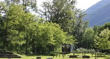 Valsura, riaperta l’area picnic Ma non per i meranesi