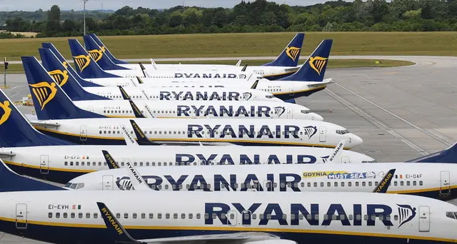 Ryanair, profondo rosso in primo trimestre, perde 185 mln