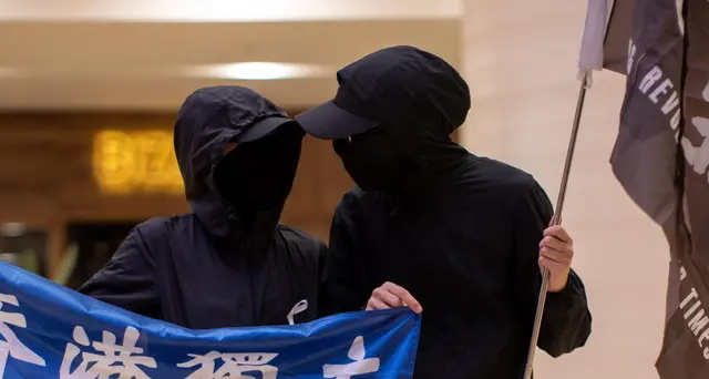 Francia non ratifica accordo estradizione con Hong Kong
