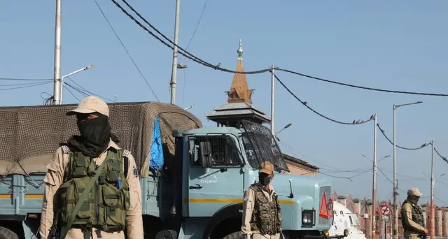 Kashmir: torna coprifuoco a un anno da abrogazione autonomia