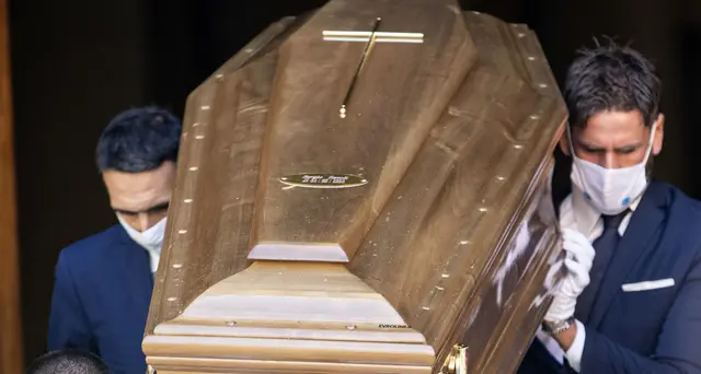 Zavoli, Veltroni, Letta e Arbore a funerali