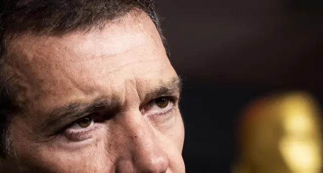 Banderas, sono positivo al coronavirus