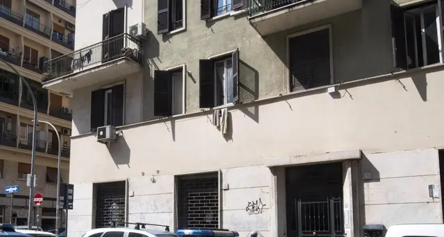 Nonno spara a nipote di 7 anni a Roma, \"partito colpo\"