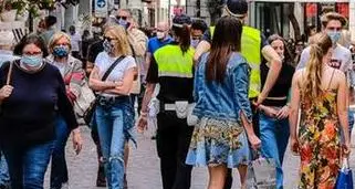 Dobbiaco, le mascherine tornano d’obbligo in centro