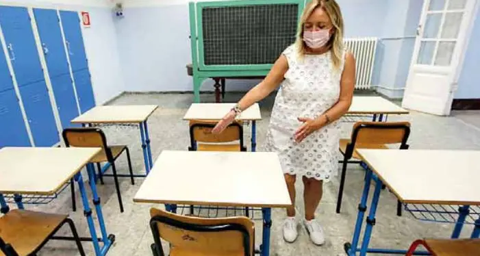 Coronavirus, in farmacia i test sierologici per tutto il personale delle scuole altoatesine