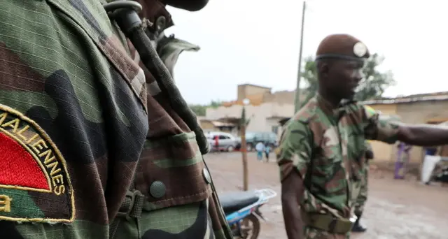 Golpe in Mali, 'arrestati il presidente e il premier'