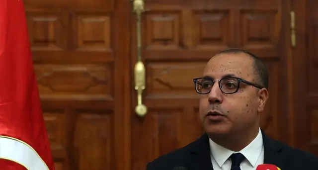 Tunisia, pronto un governo di tecnici