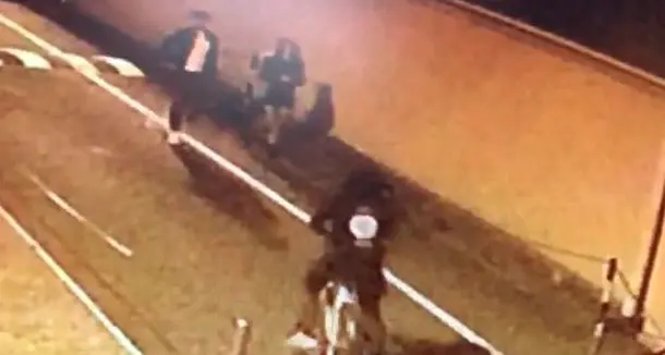 Piani, rapina coppia coltello alla gola