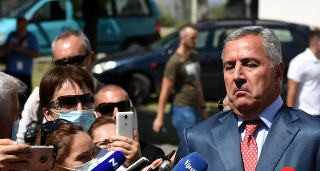 Montenegro: Dps Djukanovic vince ma perde maggioranza