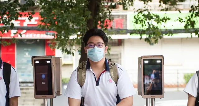 Wuhan riapre le scuole a 1,4 milioni di studenti