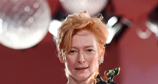 Tilda Swinton, premi genderneutral? Brava Berlino!