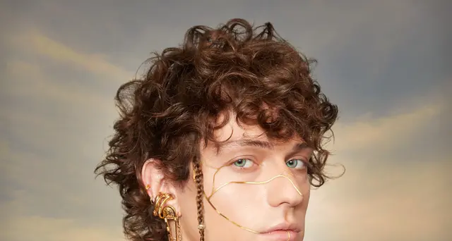 Hit parade, Irama debutta in vetta con Crepe
