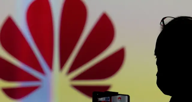 Huawei, nostro sistema operativo nel 2021