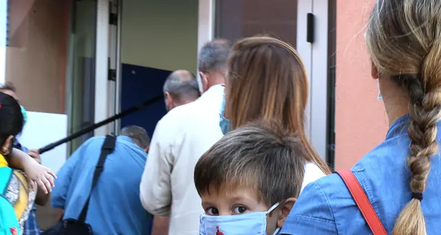 Bimba positiva al Covid, classe asilo in quarantena