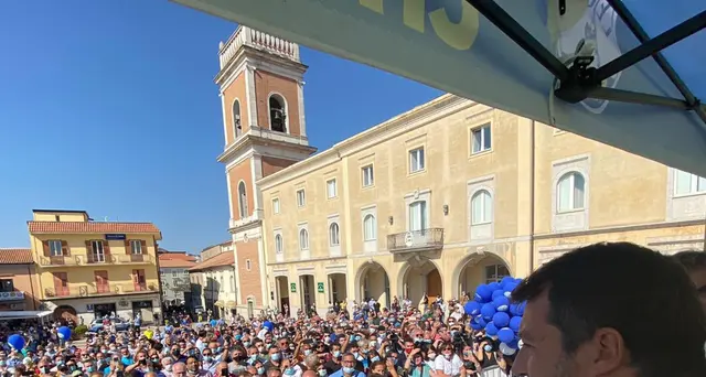 Salvini, la Campania non ha bisogno di cabarettisti
