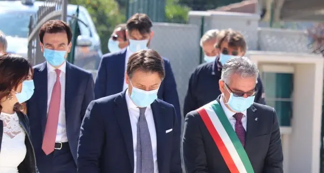 Conte a Norcia per visita scuola