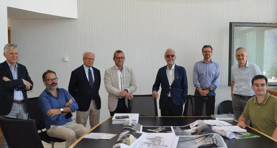 Piazza a Laives. il progettista indica i tempi