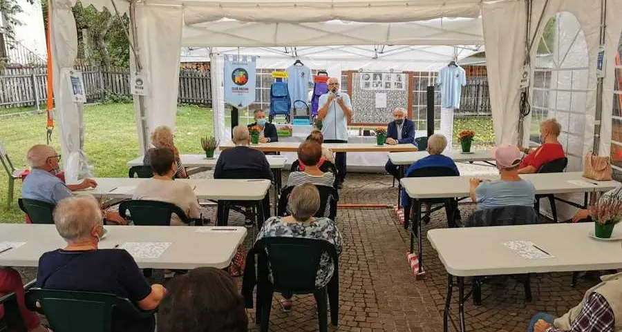 Il Club anziani di Millan riparte: le attività in un grande tendone