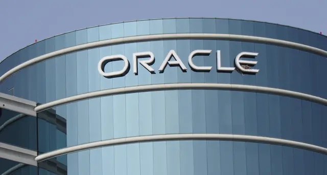Trump approva controllo di Oracle e Walmart su TikTok