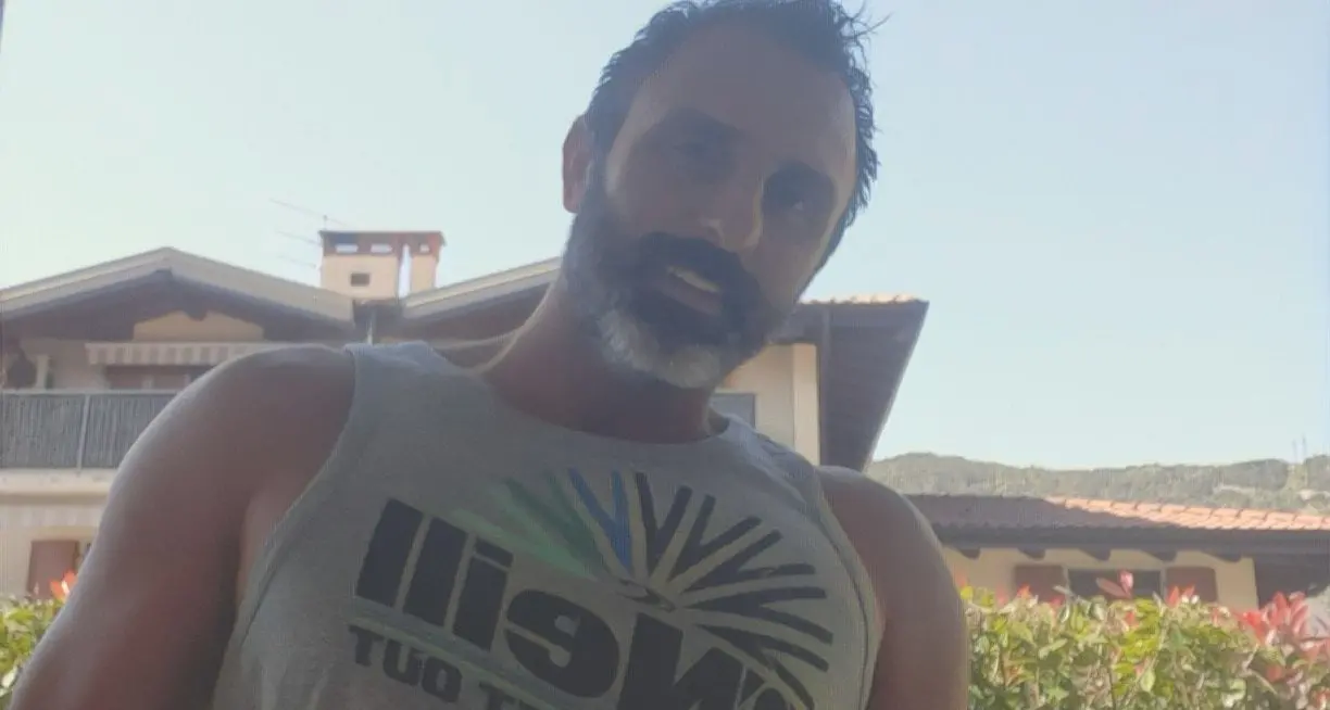 Paracadutista muore urtato dall'aereo: la vittima è Alessandro Tovazzi di Arco