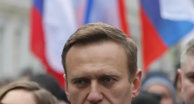 Cremlino, staff di Navalny ha portato via prove, è ostacolo