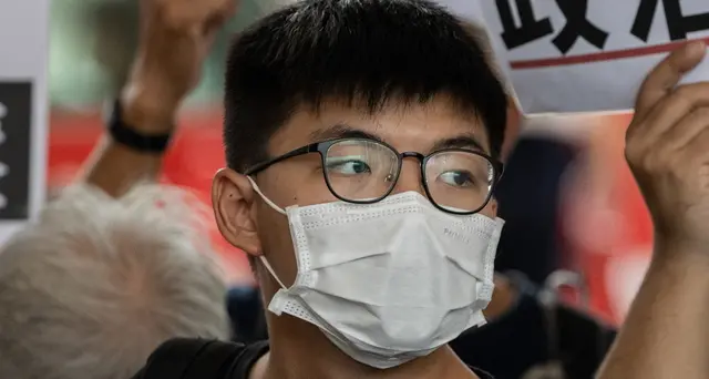Hong Kong: arrestato attivista Joshua Wong