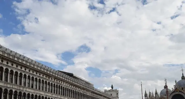 Lauree Venezia tornano all'aperto in Piazza San Marco