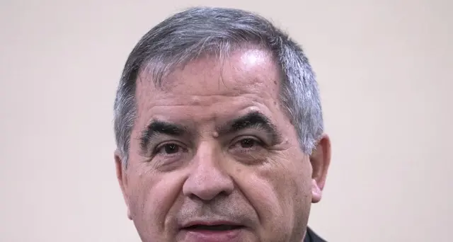 Vaticano: parroco Pattada, piena fiducia in integrità Becciu