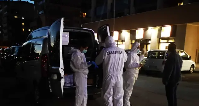 Uccide la moglie e si suicida, si stavano separando