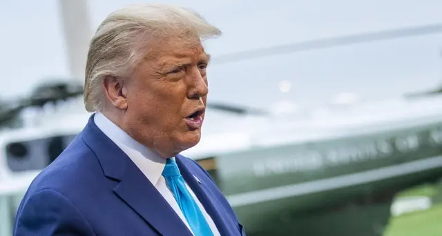 Trump,Biden disonesto e pupazzo sinistra