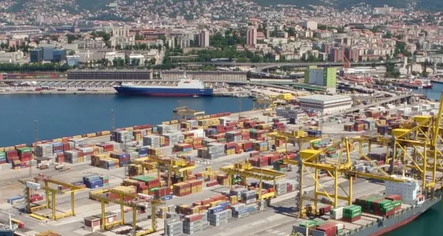 Hhla primo azionista Piattaforma Trieste