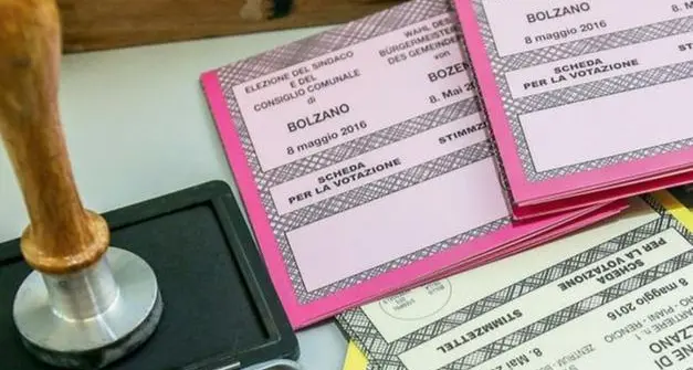 Oggi i ballottaggi a Bolzano e Merano: si vota dalle 7 alle 21