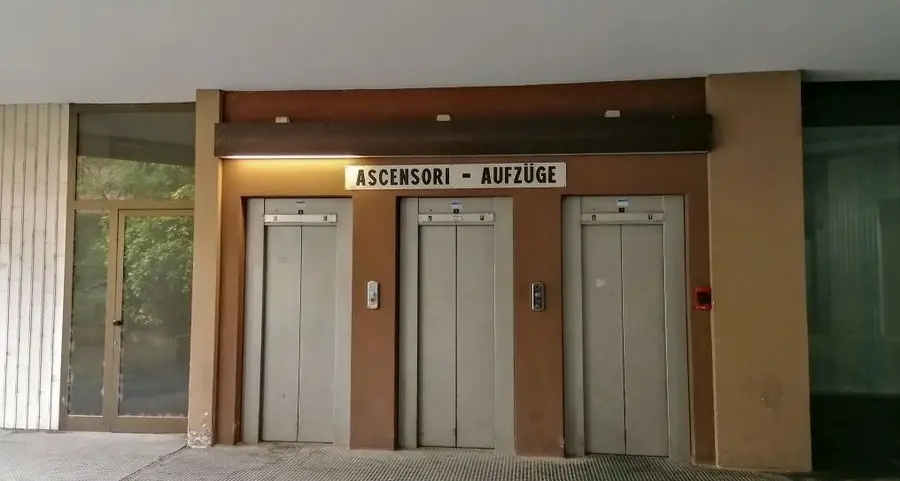 Al Direzional Park niente ascensori e uscite di sicurezza