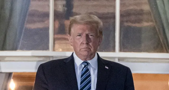 Trump, 'Covid come l'influenza, impariamo a conviverci'