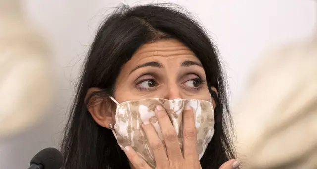 >ANSA-BOX/ Capo gabinetto positivo, Raggi in autoisolamento